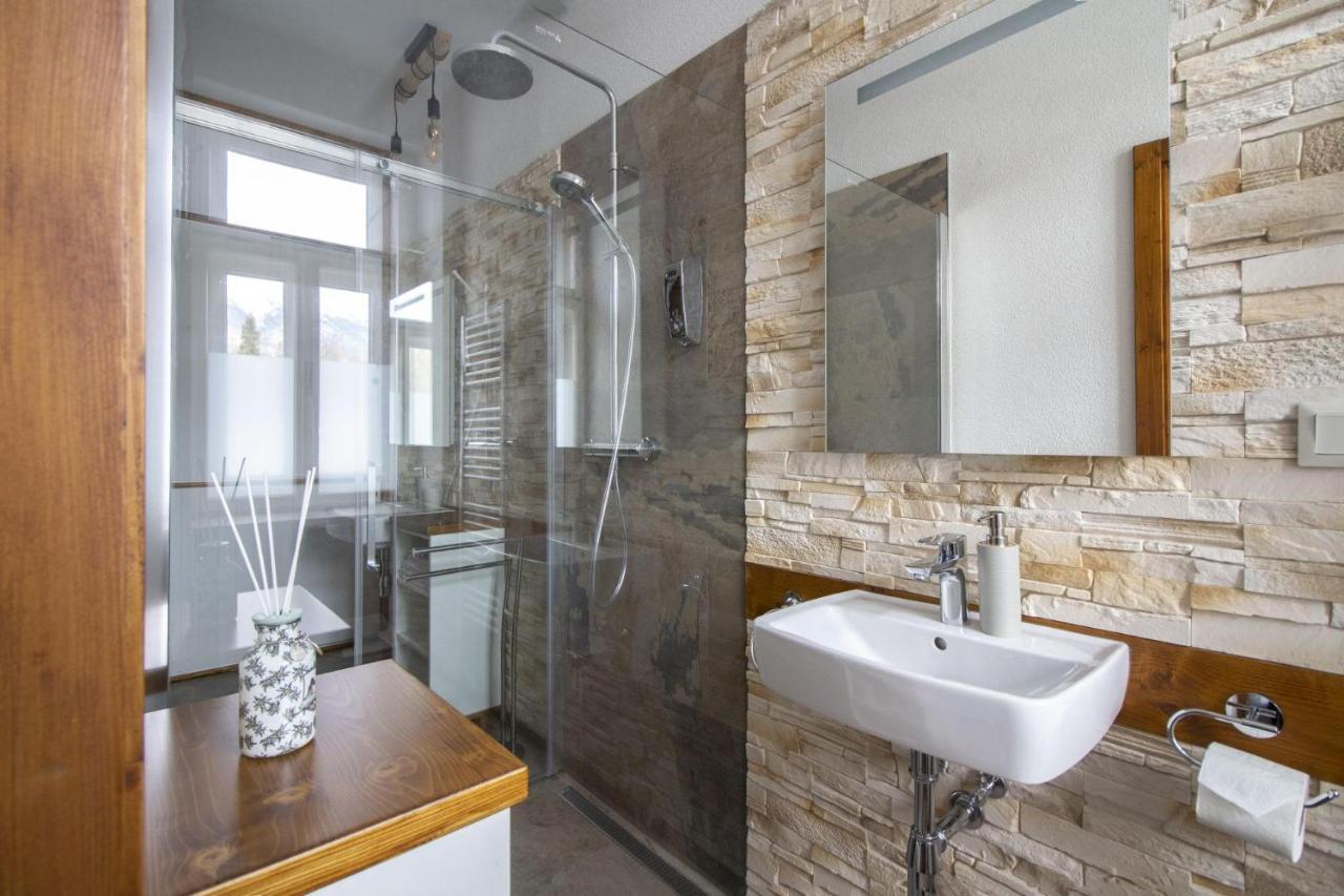 Apartman Srnka S Vyhladom Na Vysoké Tatry Exteriör bild