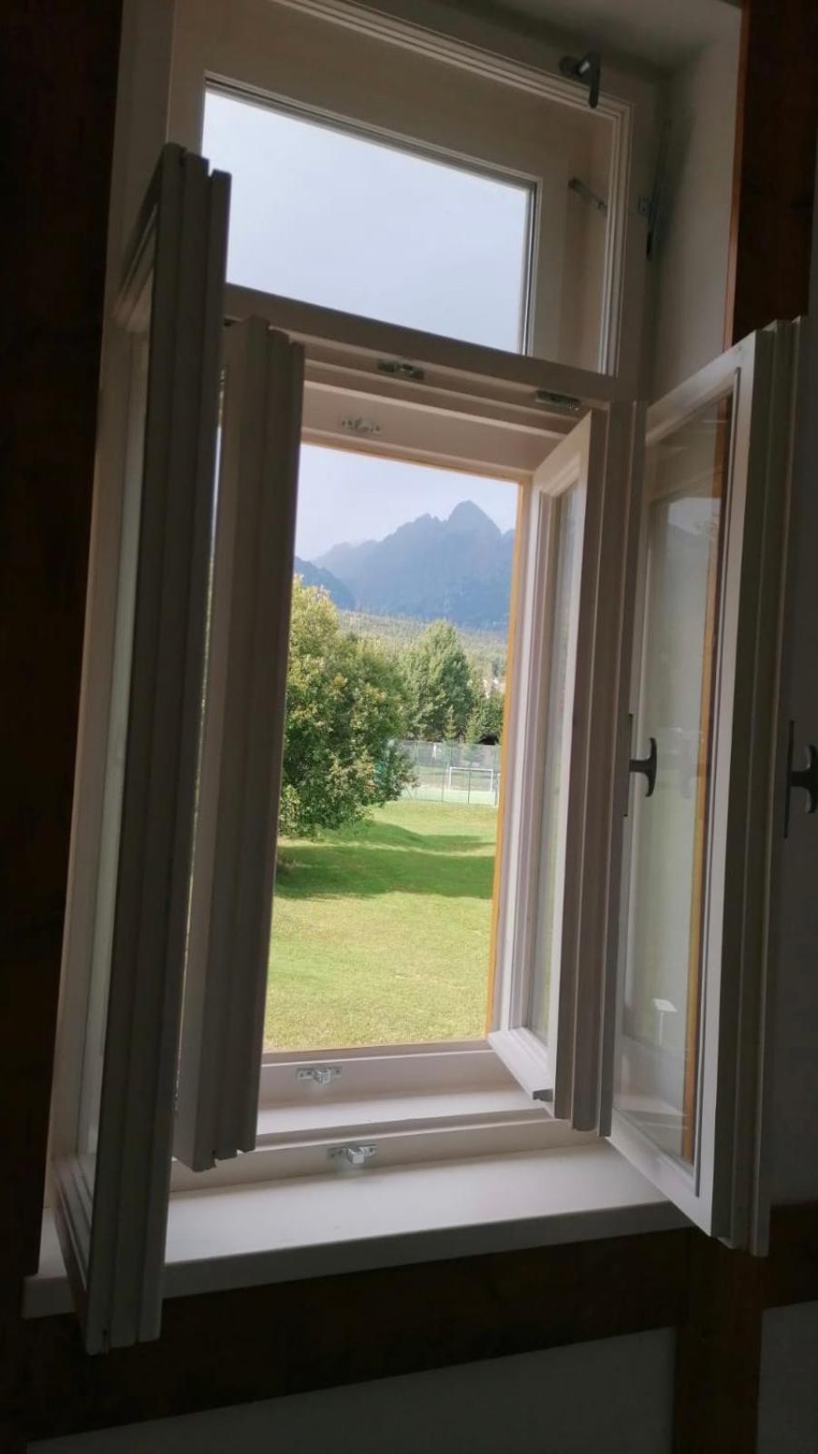 Apartman Srnka S Vyhladom Na Vysoké Tatry Exteriör bild